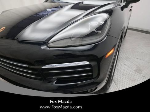 Used 2019 Porsche Cayenne image 24