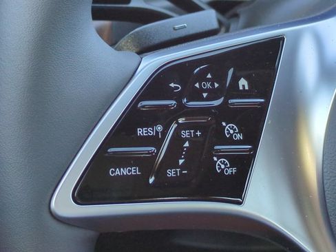 New 2026 Mercedes-Benz C 300 4MATIC Sedan image 24