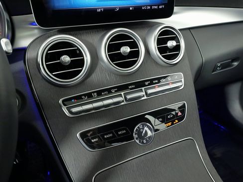 Used 2020 Mercedes-Benz C 300 4MATIC Sedan image 54