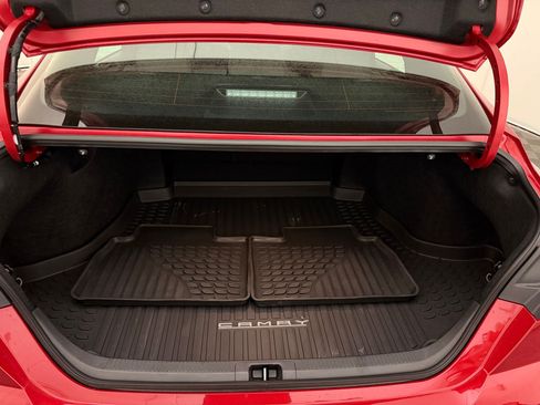 Used 2026 Toyota Camry SE w/ Convenience Package image 28