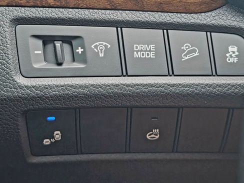 Used 2018 Hyundai Santa Fe Sport image 27