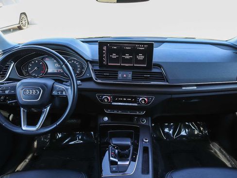 Used 2021 Audi Q5 2.0T Premium w/ Convenience Package AWD/4WD image 13