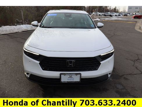 Used 2025 Honda Accord EX-L image 2