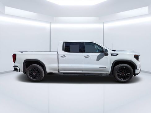Used 2024 GMC Sierra 1500 Elevation w/ LPO, Elevation Black Package AWD/4WD image 2