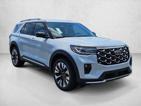 New 2026 Ford Explorer Platinum w/ LUX Leather Package AWD/4WD image 7