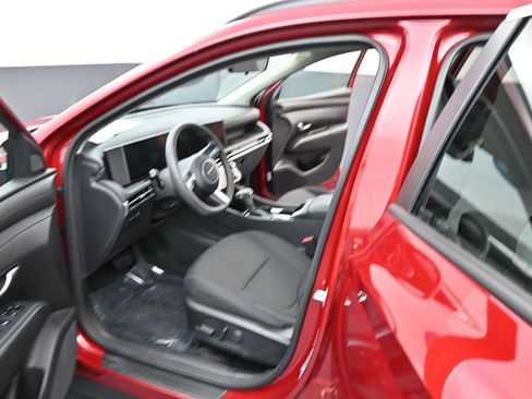 Certified 2025 Hyundai Tucson SEL image 12