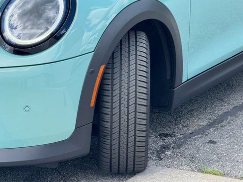 Certified 2026 MINI Cooper S FWD image 13