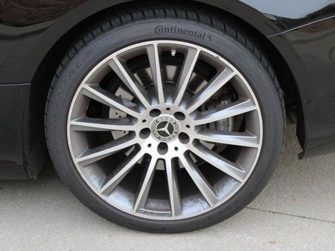 Used 2020 Mercedes-Benz SL 550 image 25