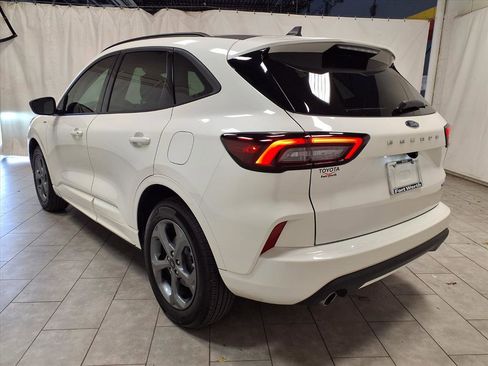 Used 2024 Ford Escape ST-Line w/ Equipment Group 301A image 7