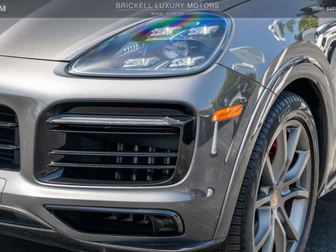 Used 2023 Porsche Cayenne GTS w/ Premium Package Plus image 57