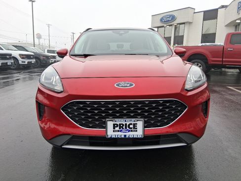 Used 2021 Ford Escape SE w/ Convenience Package image 8