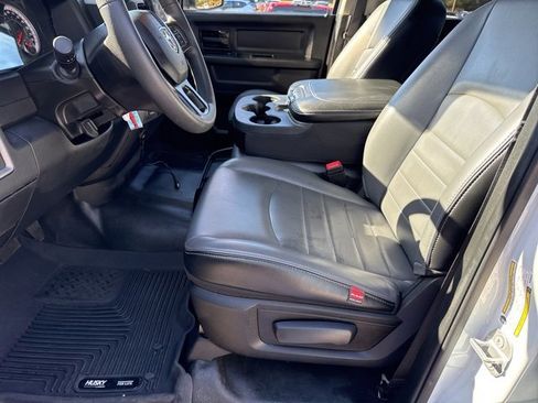 Used 2022 RAM 1500 Tradesman image 11