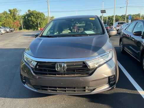Used 2023 Honda Odyssey EX image 12