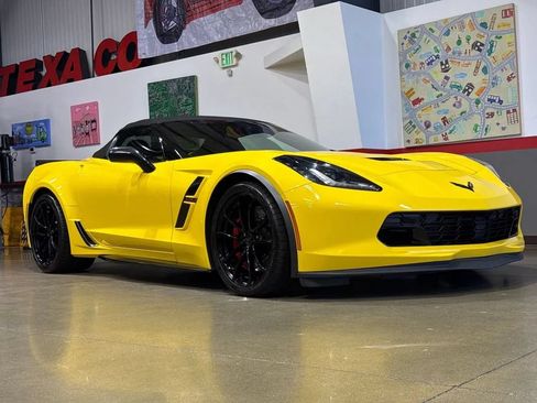 Used 2019 Chevrolet Corvette Grand Sport RWD image 38