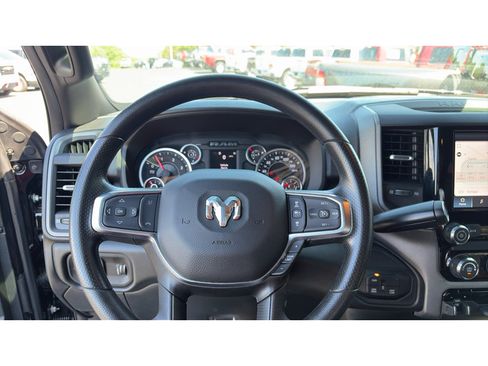 Used 2025 RAM 2500 Tradesman w/ Chrome Appearance Group AWD/4WD image 19