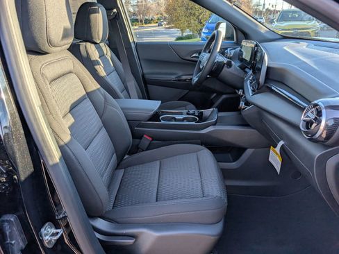 New 2026 Chevrolet Equinox LT w/ Midnight Edition image 8