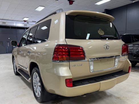 Used 2009 Lexus LX 570 4WD image 10
