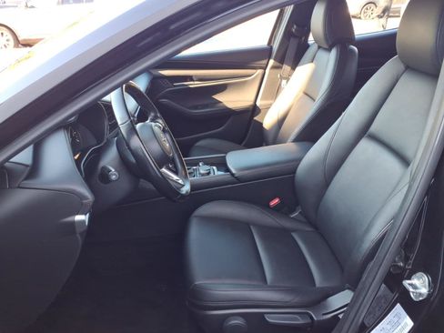Used 2024 MAZDA MAZDA3 s FWD image 13