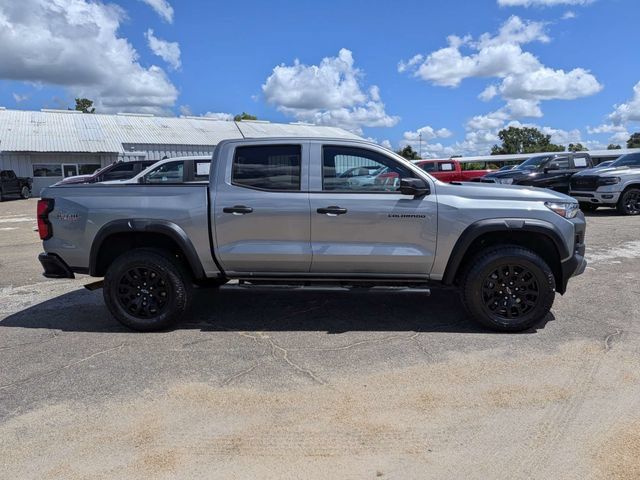 Used 2024 Chevrolet Colorado Trail Boss w/ Advanced Trailering Package AWD/4WD image 3