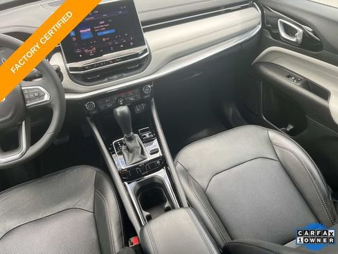 Certified 2023 Jeep Compass Limited AWD/4WD image 15