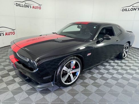 Used 2012 Dodge Challenger SRT8 image 2