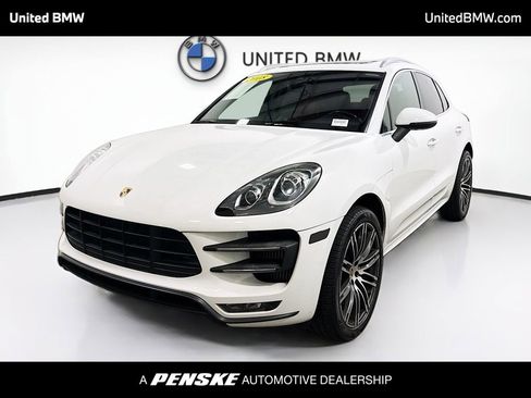 Used 2018 Porsche Macan Turbo image 1