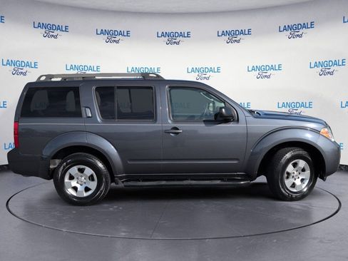 Used 2012 Nissan Pathfinder S image 3