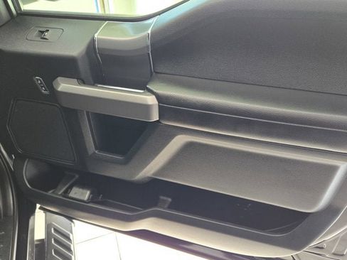 Used 2015 Ford F150 XLT w/ Equipment Group 302A Luxury image 3