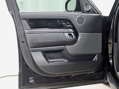 Used 2020 Land Rover Range Rover image 25