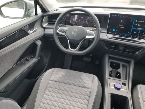 New 2026 Volkswagen Tiguan S FWD image 11