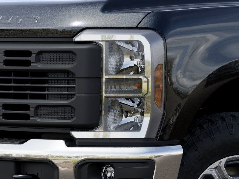 New 2027 Ford F250 XL w/ XL Off-Road 35" Tire Pakckage AWD/4WD image 17