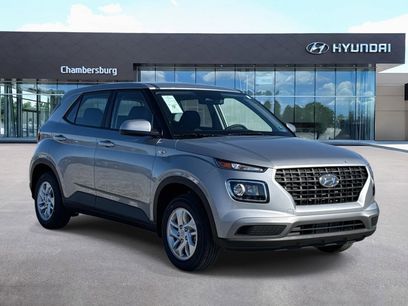 New 2026 Hyundai Venue SE