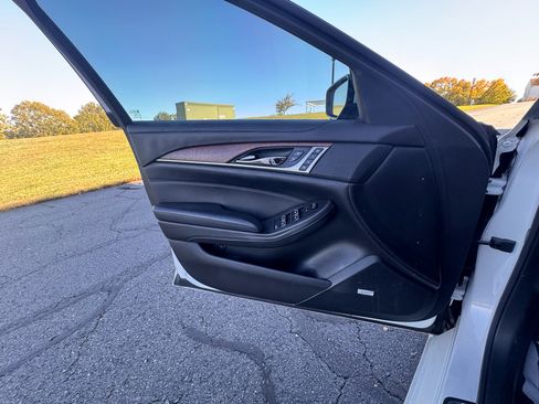 Used 2017 Cadillac CTS Luxury image 26