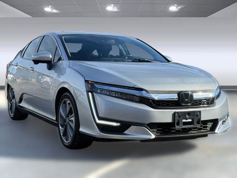 Used 2018 Honda Clarity Touring image 7