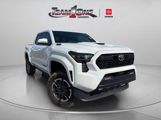 Used 2025 Toyota Tacoma TRD Sport video 1