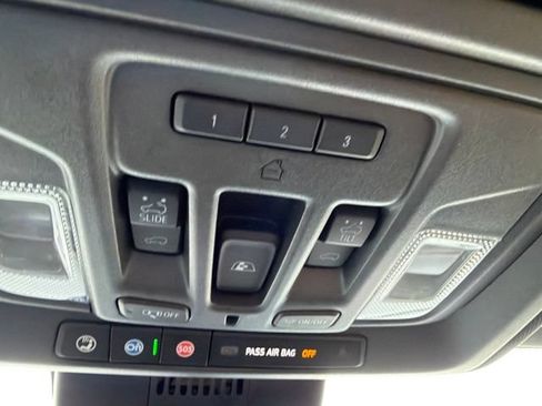Used 2024 GMC Sierra 2500 AT4 w/ AT4 Premium Plus Package AWD/4WD image 14