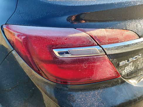 Used 2014 Buick Regal Premium image 11