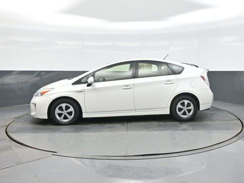 Used 2012 Toyota Prius Three w/ Solar Roof Pkg image 4