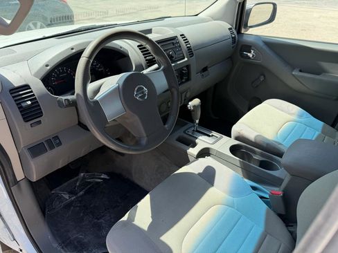 Used 2013 Nissan Frontier S RWD image 10