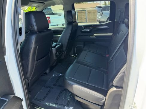 Used 2023 Chevrolet Silverado 1500 RST RWD image 19