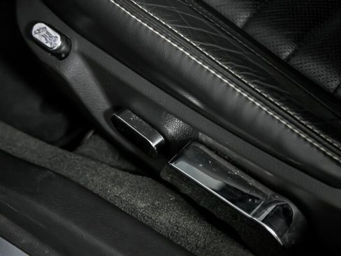 Used 2013 Ford Mustang GT Premium w/ GT Coupe Accessory Pkg 5 RWD image 20