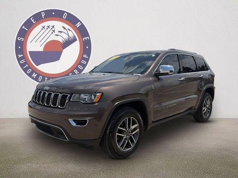Used 2020 Jeep Grand Cherokee Limited w/ Luxury Group II RWD image 2
