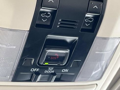 Used 2023 Lexus GX 460 Premium w/ Premium Plus Package image 43