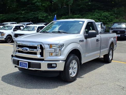 Used 2016 Ford F150 XLT AWD/4WD image 4