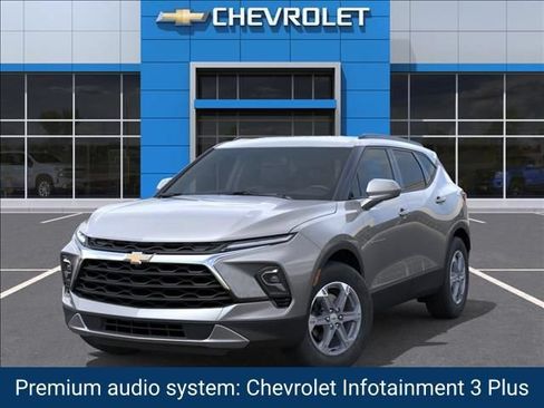 New 2026 Chevrolet Blazer LT w/ Convenience Package FWD image 6