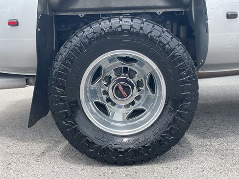 Used 2018 GMC Sierra 3500 Denali w/ Duramax Plus Package AWD/4WD image 39