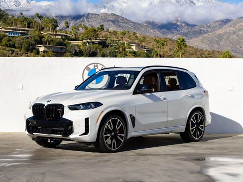 Used 2024 BMW X5 M60i image 1