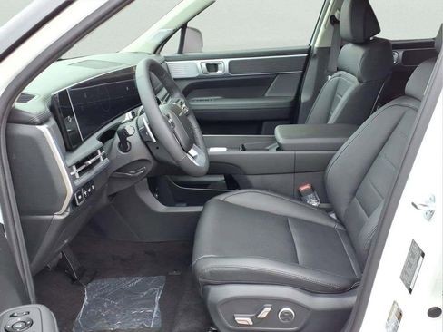 New 2026 Hyundai Santa Fe Limited FWD image 9