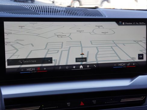 Certified 2024 BMW 530i 530i w/ Executive Package image 28