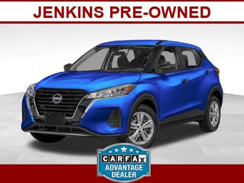 Used 2023 Nissan Kicks S FWD image 1